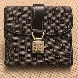 Dooney & Bourke Gray/Black Signature Lock Wallet